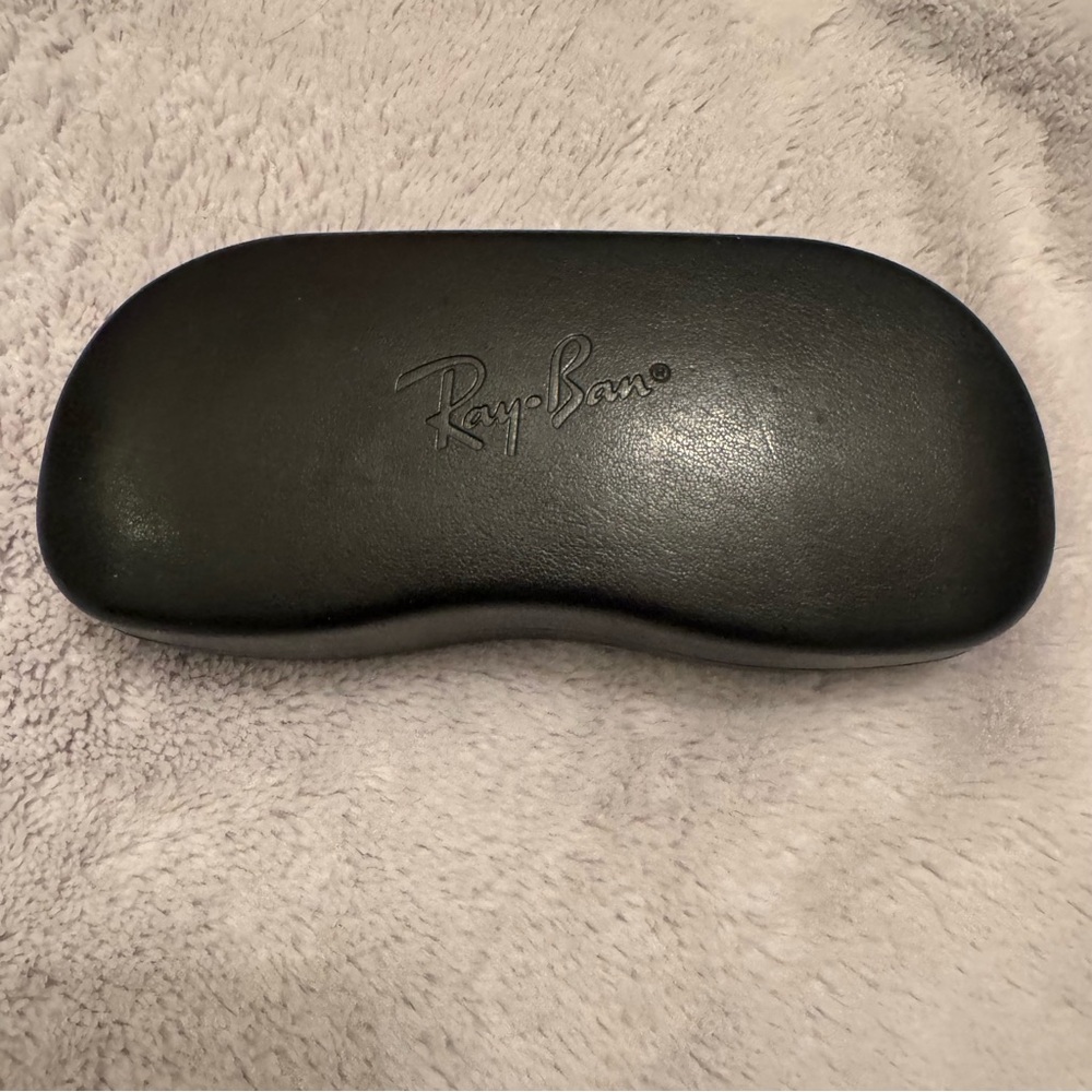 Ray-Ban Black Hard Shell Sunglasses Case Replacement Clamshell Eyeglass‎ Holder